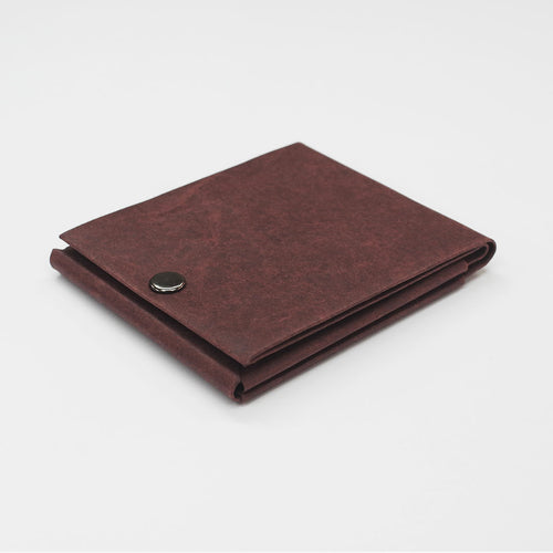 Kamino slim bifold wallet in dark brown